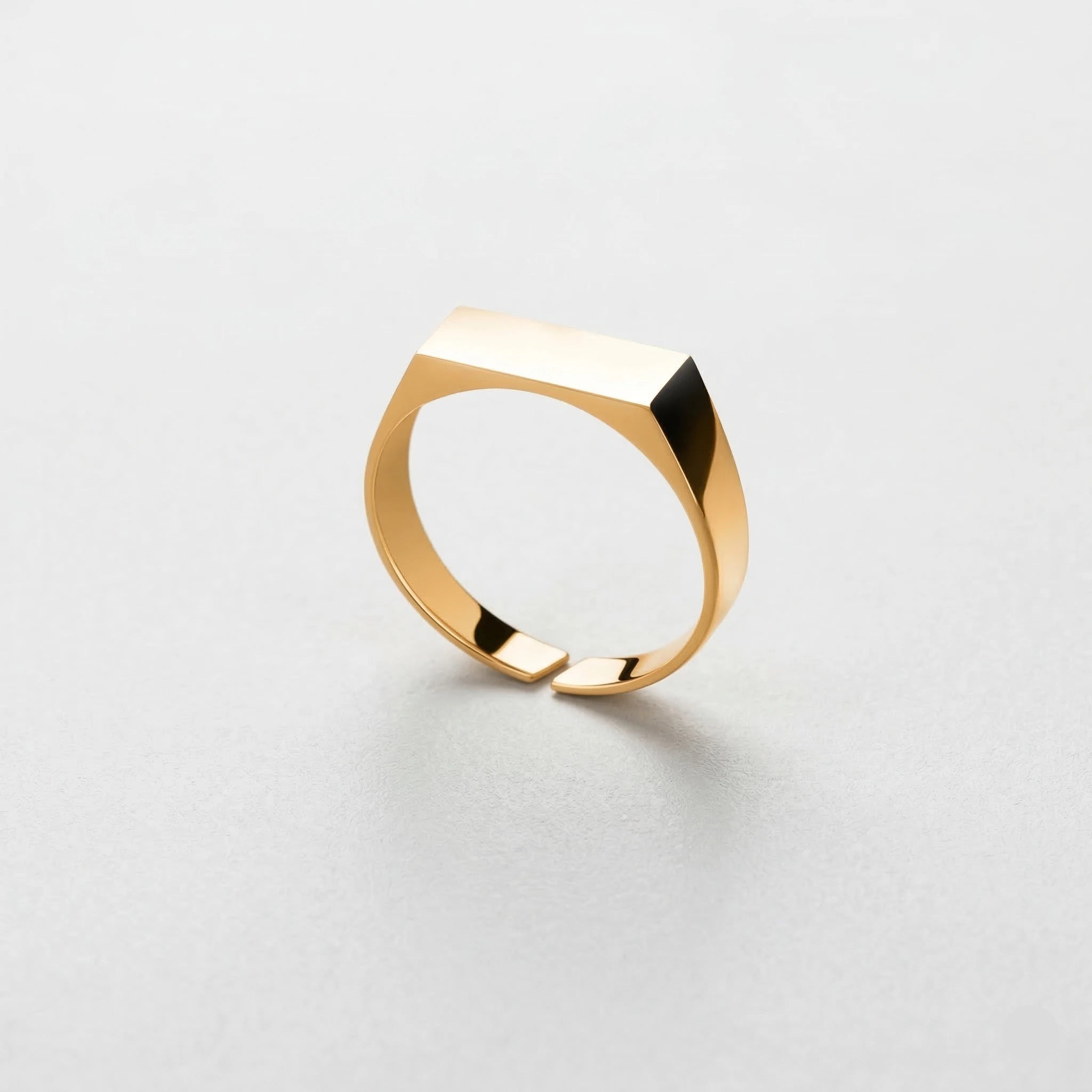 BOUJISPHERE - RECTANGLE SIGNET RING - GOLD
