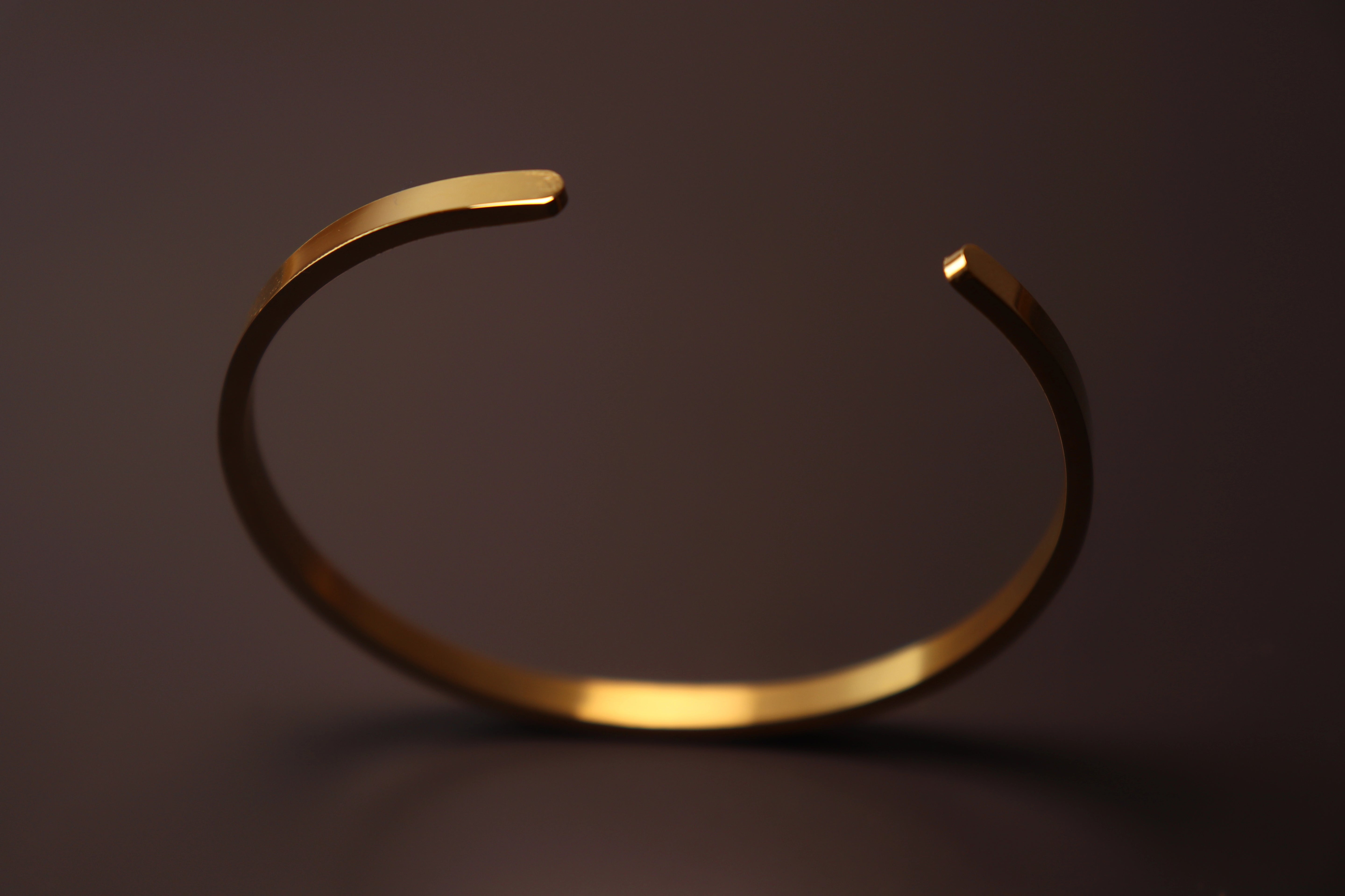 CUFF BRACELET - GOLD