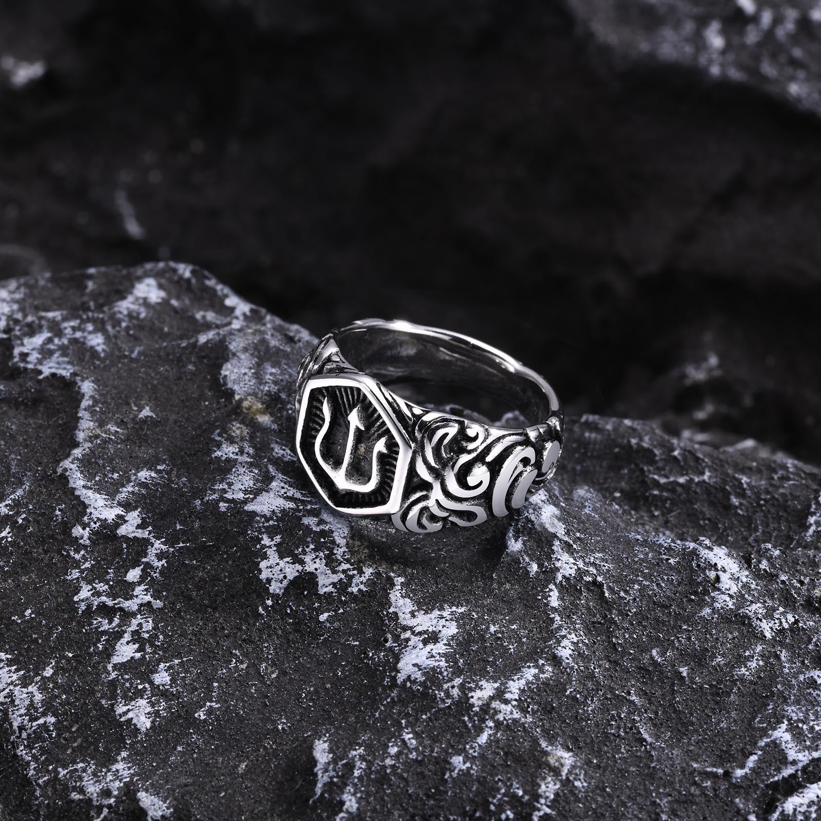 POSEIDON RING - SILVER