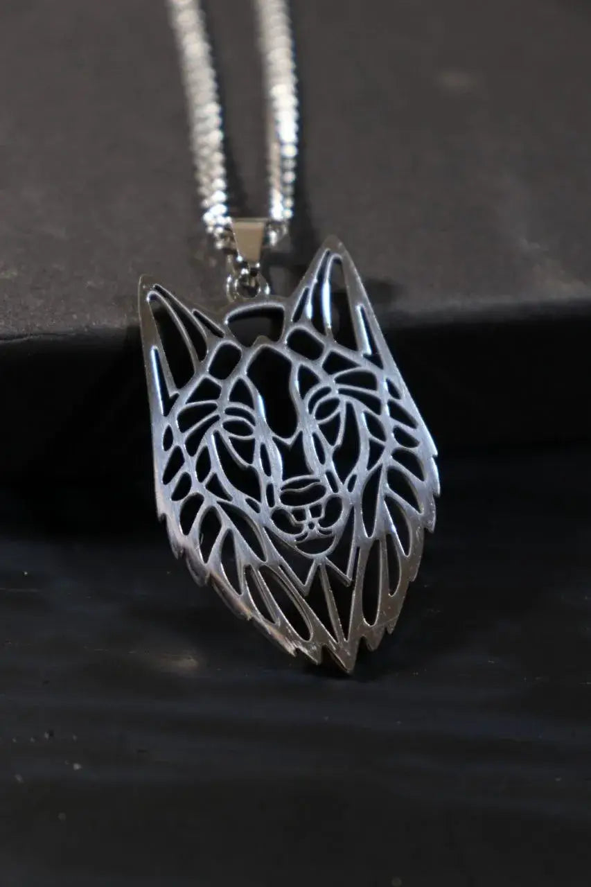 WOLF NECKLACE - SILVER