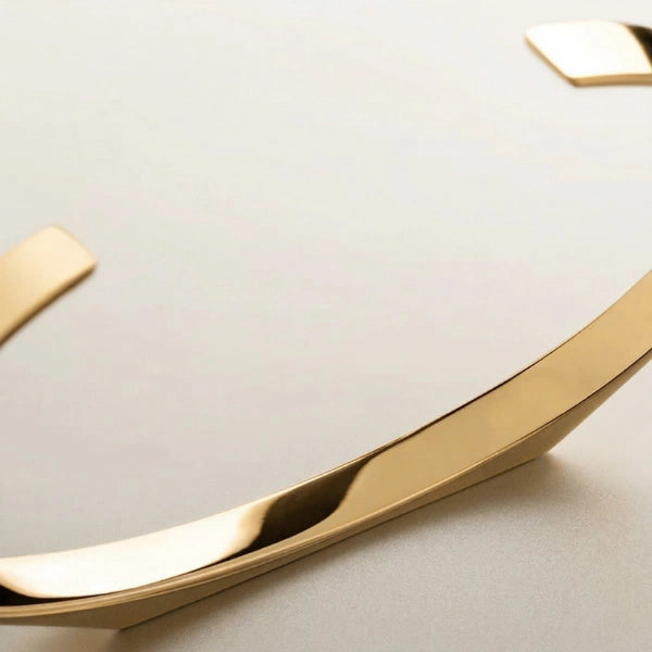 RECTANGLE CUFF BRACELET - GOLD